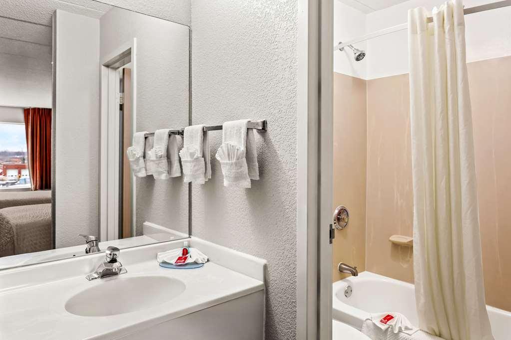 Econo Lodge Willowbrook Cameră foto
